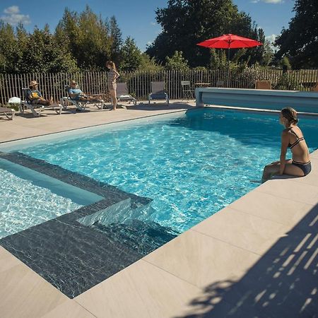 Bed and Breakfast Le Jardin Des 4 Saisons Ruaudin Exterior foto
