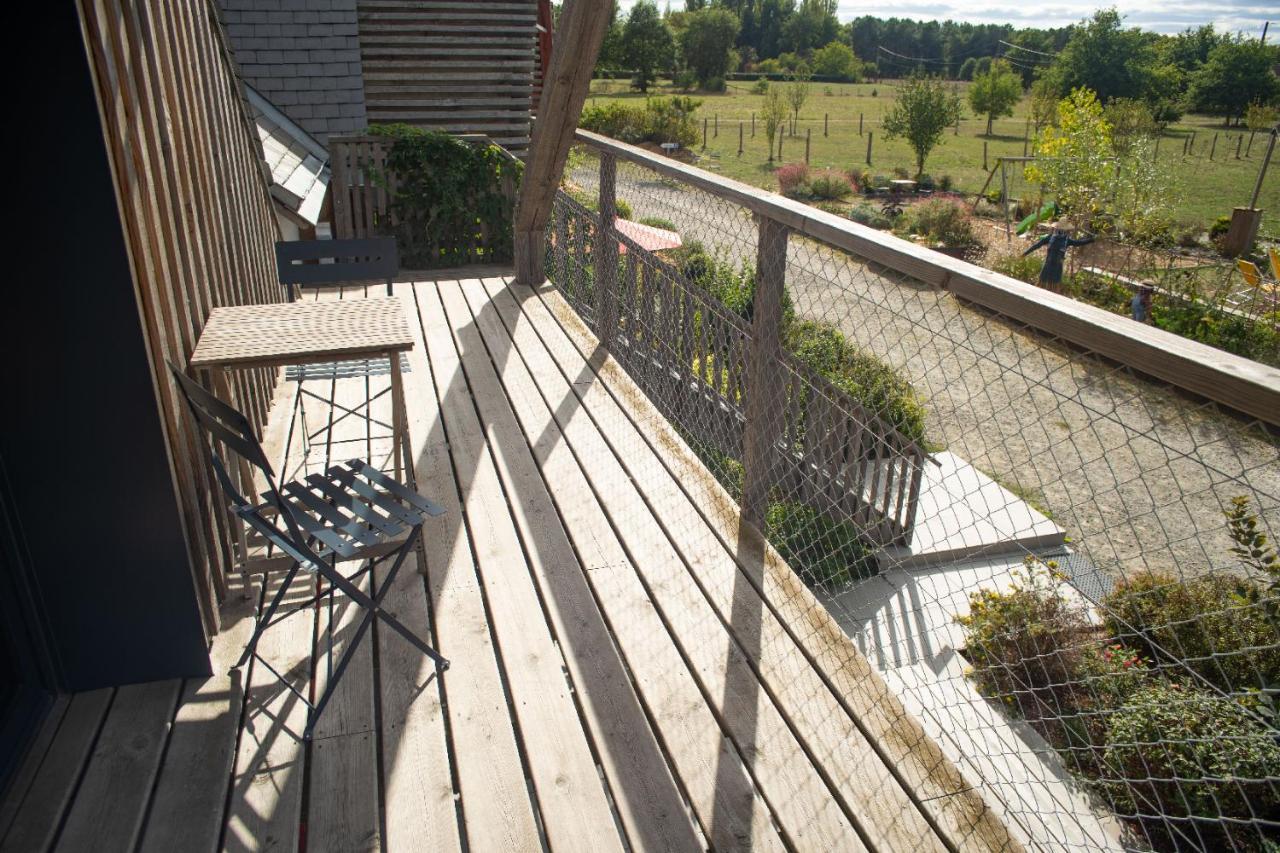 Bed and Breakfast Le Jardin Des 4 Saisons Ruaudin Exterior foto